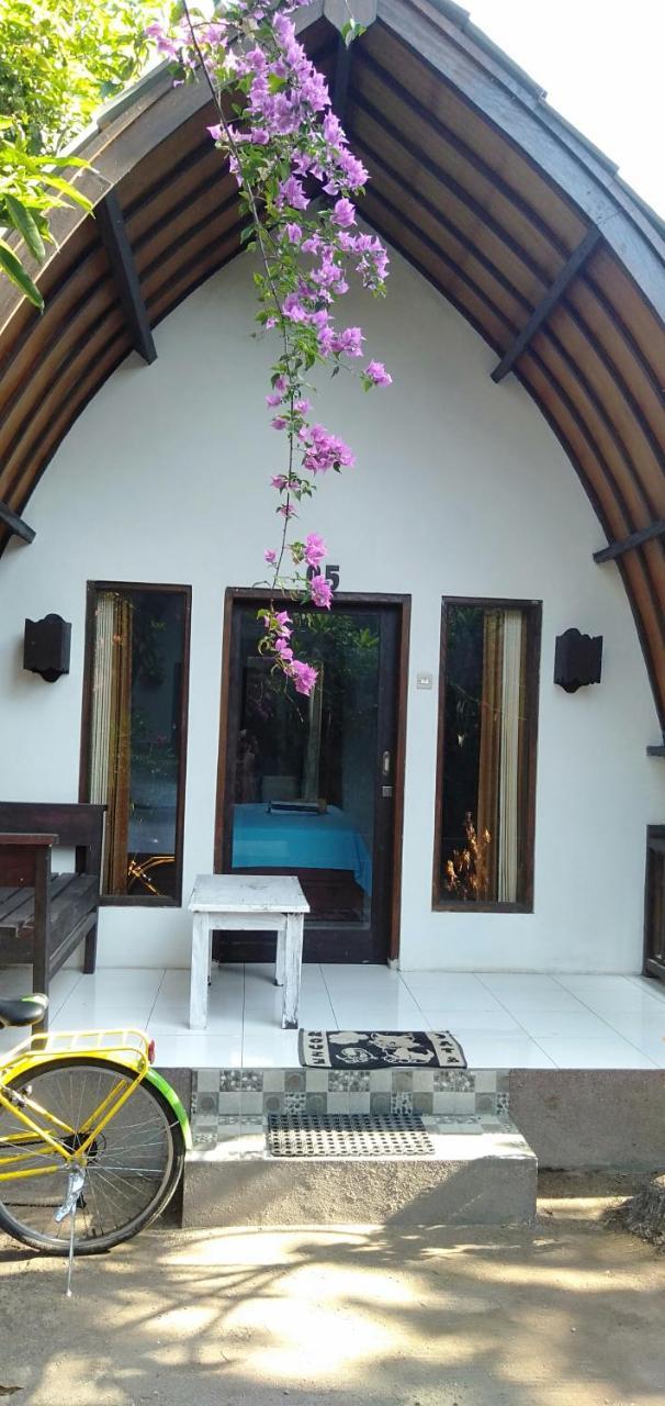 Hello Lumbung Homestay กิลิไอร์ ภายนอก รูปภาพ