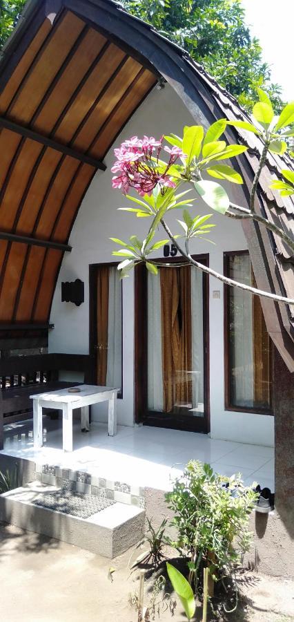 Hello Lumbung Homestay กิลิไอร์ ภายนอก รูปภาพ